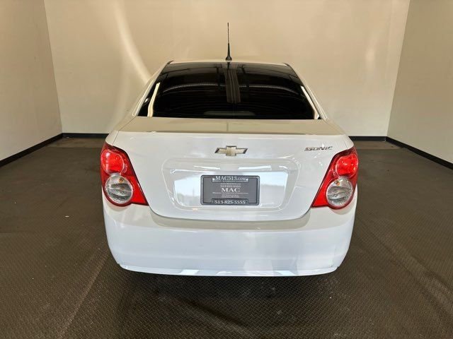 Used 2013 Chevrolet Sonic LS image 5