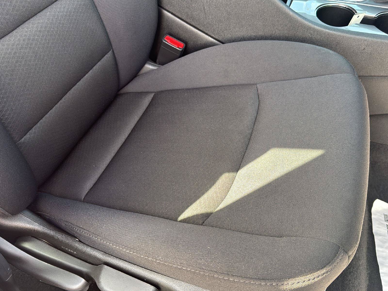 Used 2025 Chevrolet Malibu LT FWD image 26