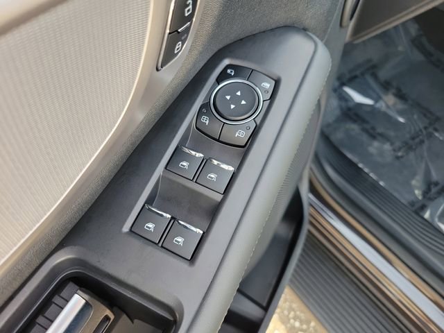 New 2026 Ford Expedition Active RWD image 13
