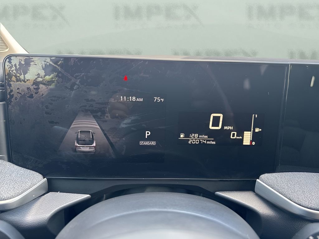 Used 2025 Nissan Kicks SV AWD/4WD image 21