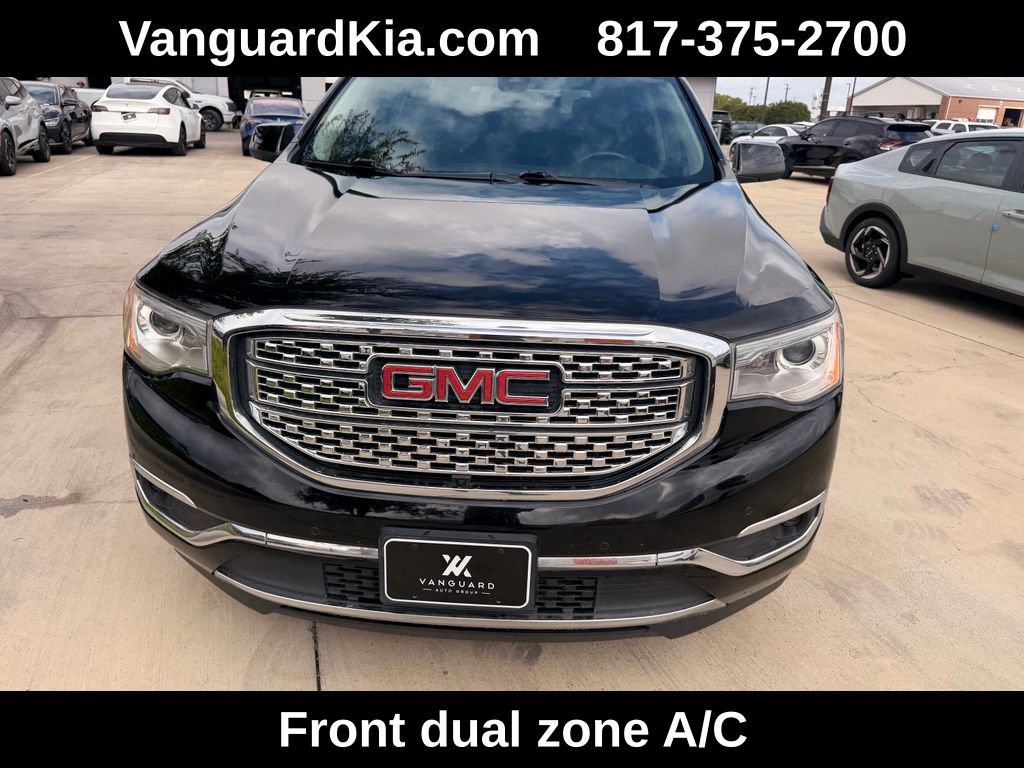 Used 2019 GMC Acadia Denali w/ Technology Package FWD image 7