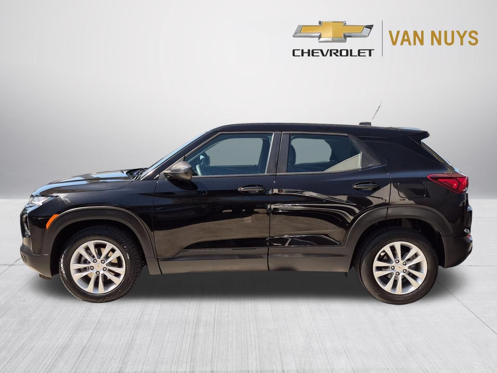 Used 2023 Chevrolet TrailBlazer LS FWD image 8