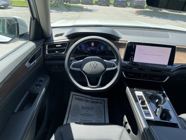 New 2025 Volkswagen Atlas SE image 22