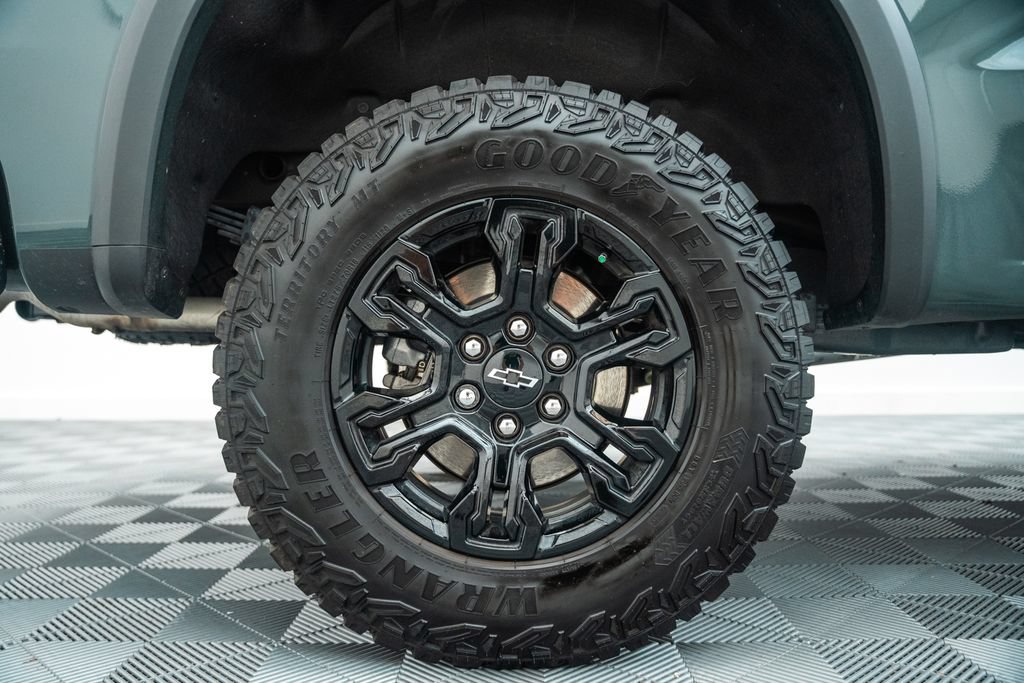 Used 2026 Chevrolet Silverado 1500 ZR2 AWD/4WD image 26