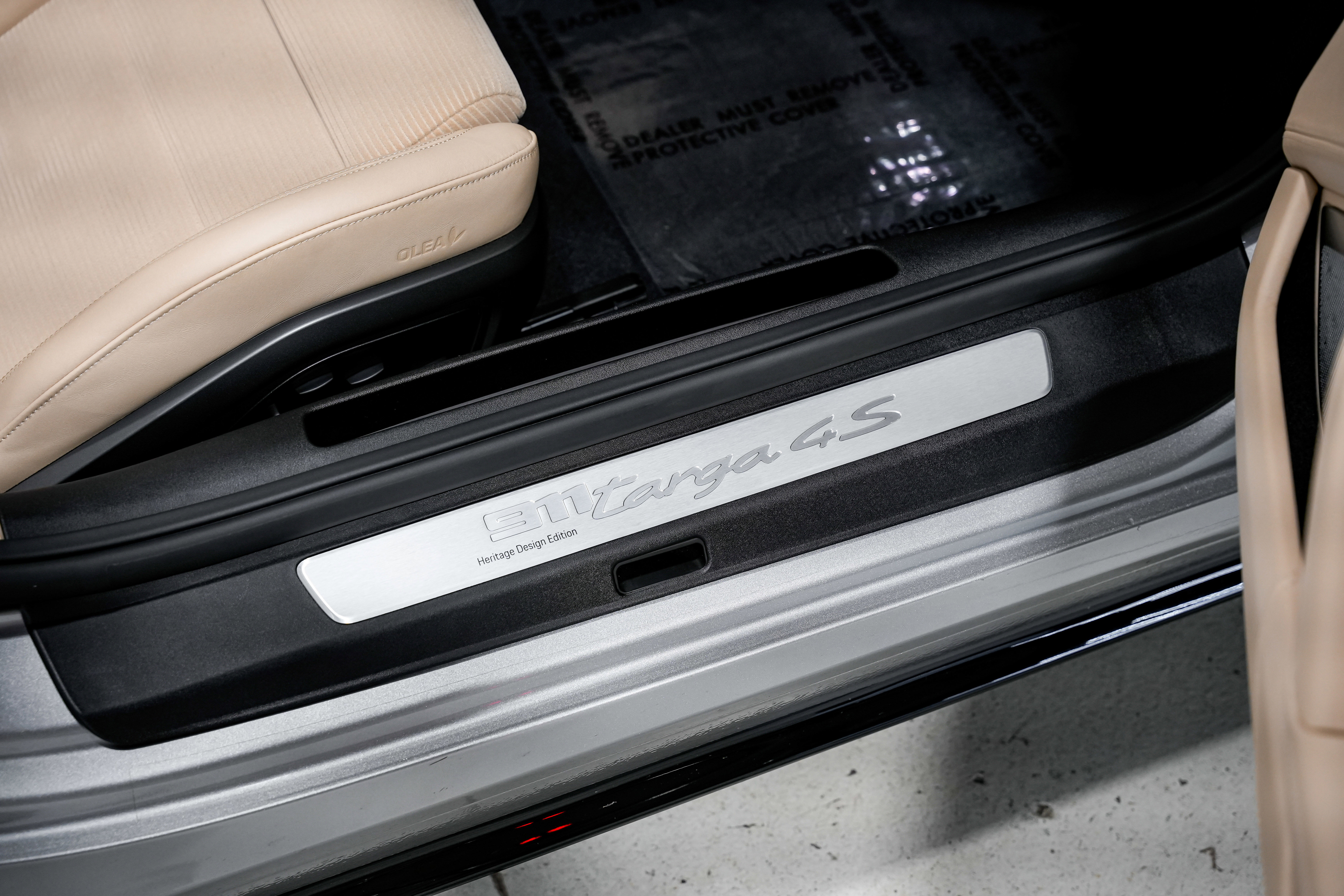 Used 2021 Porsche 911 Targa 4S Heritage Design image 35