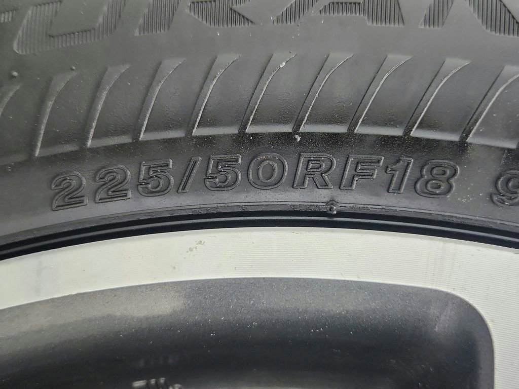 Used 2020 Lexus UX 250h w/ Premium Package AWD/4WD image 43