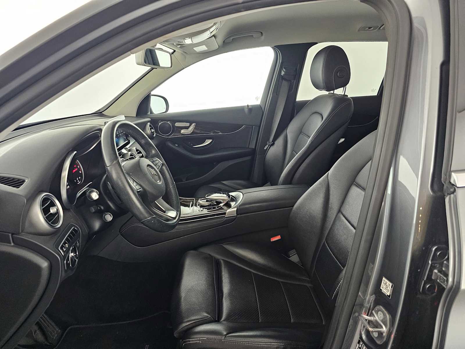 Used 2016 Mercedes-Benz GLC 300 image 20