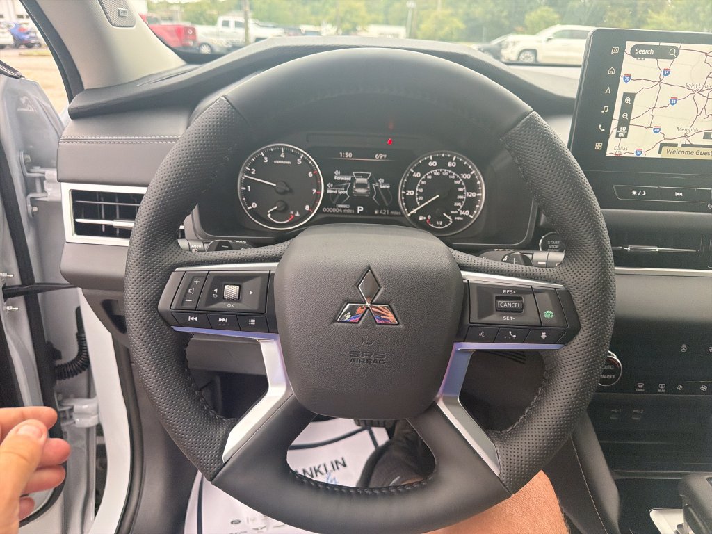 New 2026 Mitsubishi Outlander SE AWD/4WD image 17