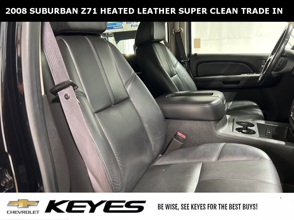 Used 2008 Chevrolet Suburban LT image 24