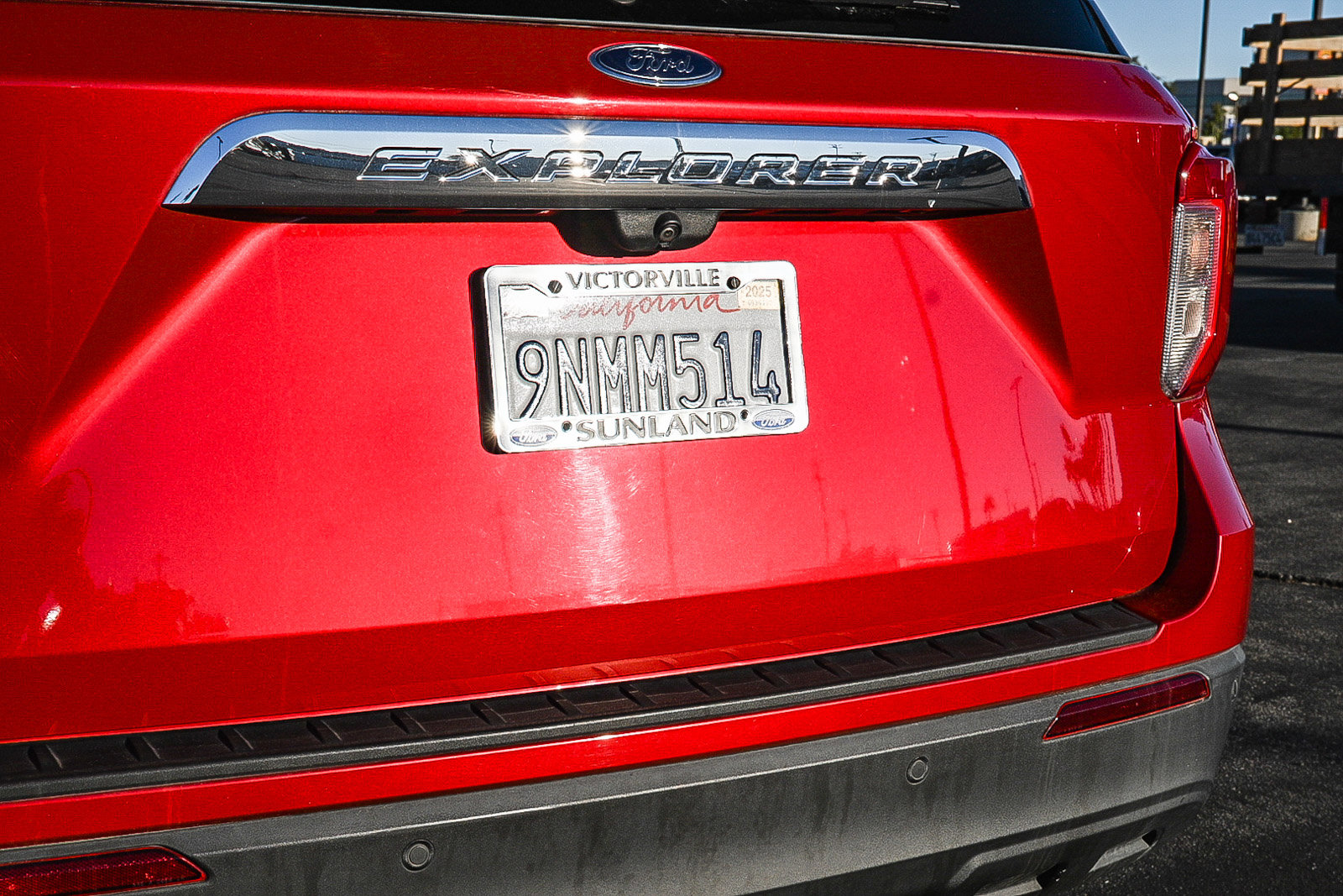 Used 2022 Ford Explorer XLT image 10