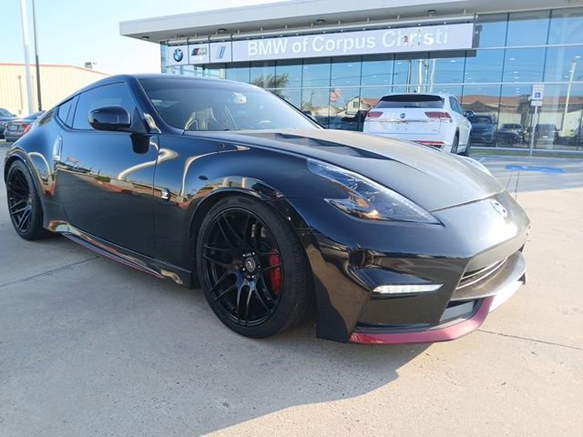 Used 2016 Nissan 370Z NISMO image 1