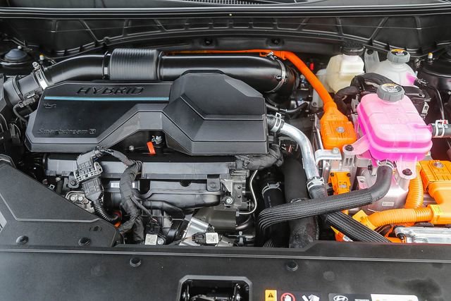 Certified 2025 Hyundai Tucson SEL AWD/4WD image 31
