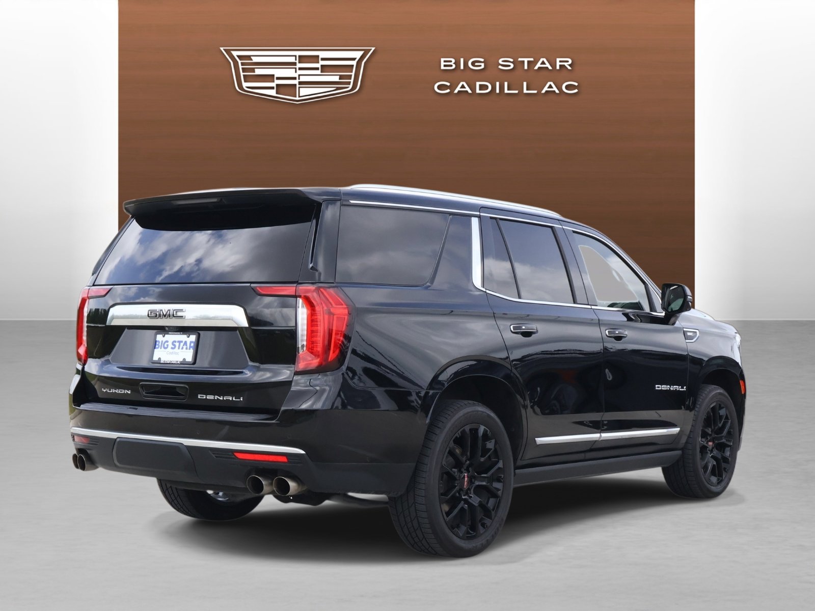 Used 2022 GMC Yukon Denali w/ Denali Ultimate Package image 5