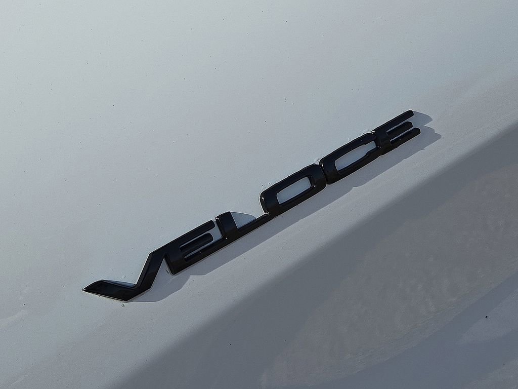 Used 2024 Alfa Romeo Giulia Veloce image 12