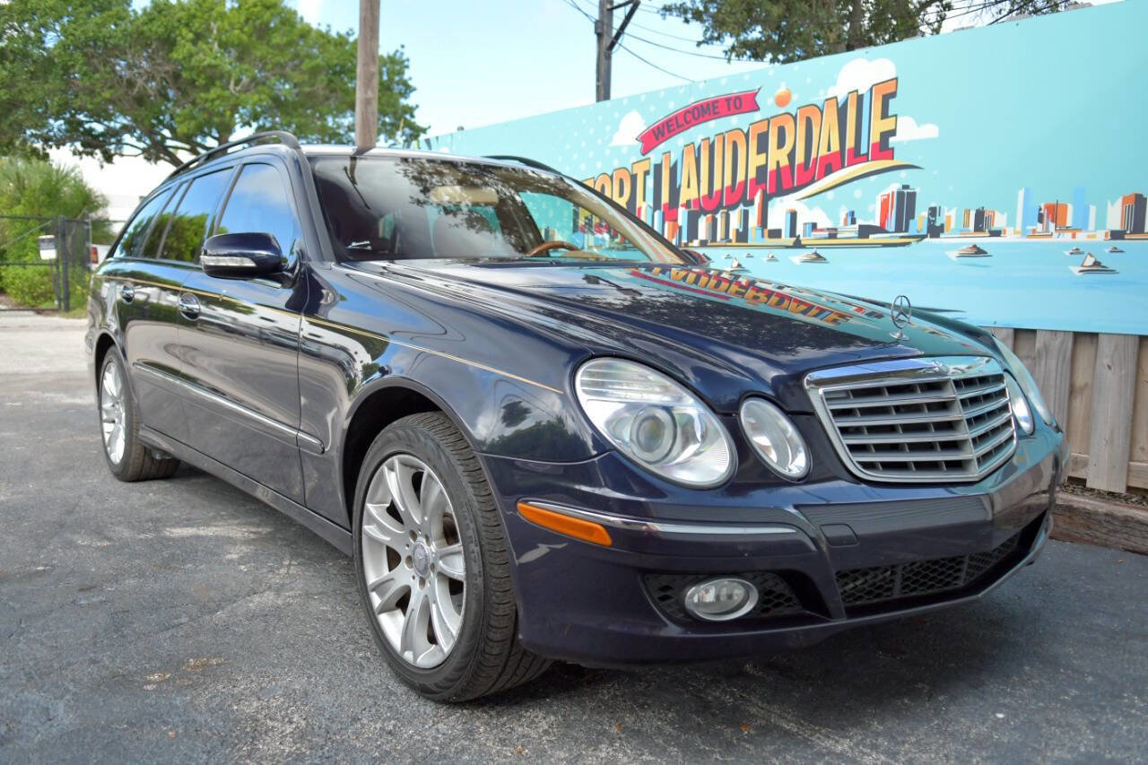 Used 2009 Mercedes-Benz E 350 4MATIC Wagon image 30