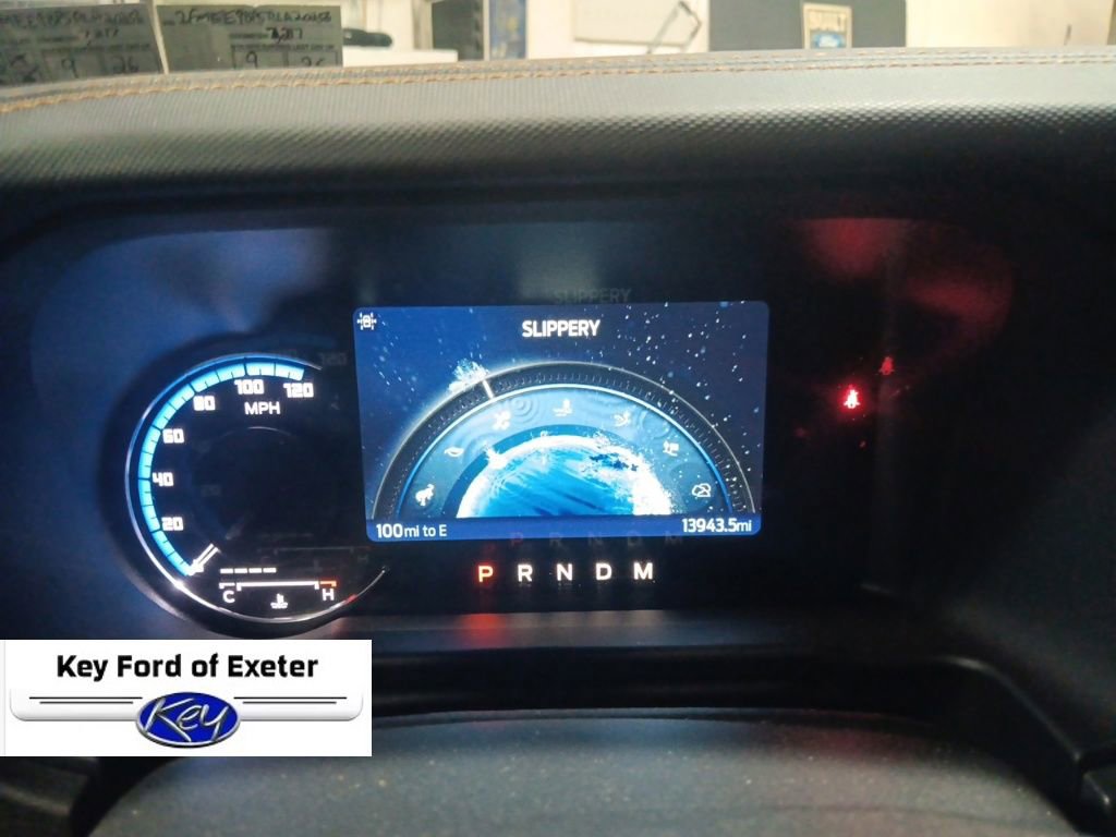 Used 2024 Ford Bronco Badlands w/ Sasquatch Package AWD/4WD image 34