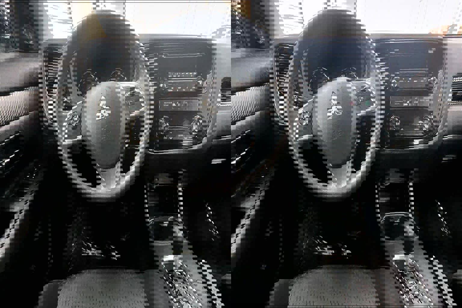 Used 2014 Mitsubishi Outlander ES image 6