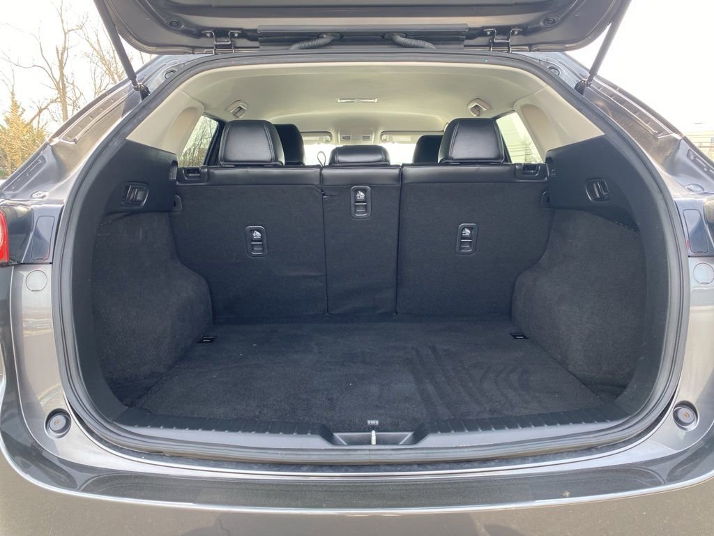 Used 2021 MAZDA CX-5 Touring image 11