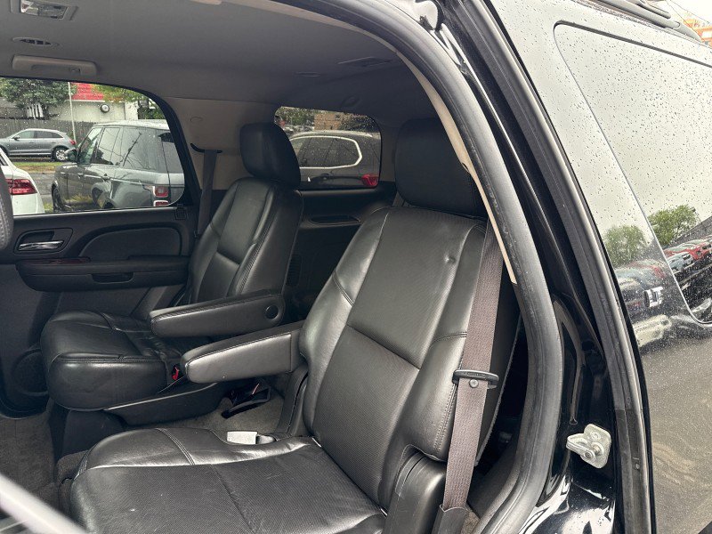 Used 2010 Chevrolet Tahoe LT w/ Regional Value Package AWD/4WD image 31
