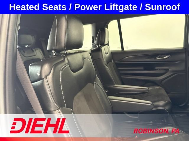 Certified 2023 Jeep Grand Cherokee L Laredo AWD/4WD image 12