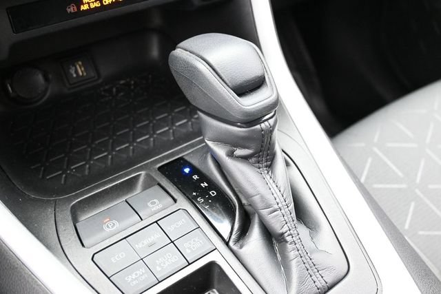 Used 2023 Toyota RAV4 XLE AWD/4WD image 24