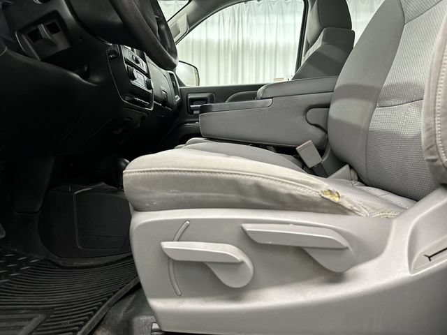 Used 2018 Chevrolet Silverado 2500 W/T w/ WT Convenience Package AWD/4WD image 16