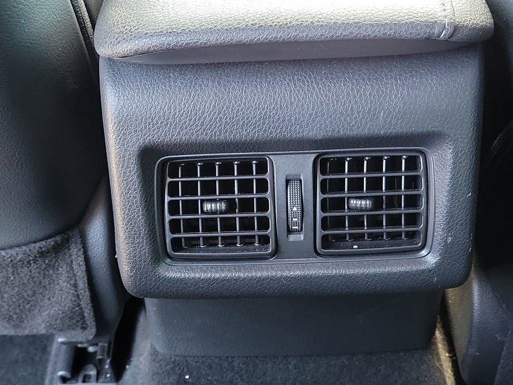 Used 2022 Toyota Camry XSE w/ Cold Weather Package AWD/4WD image 11