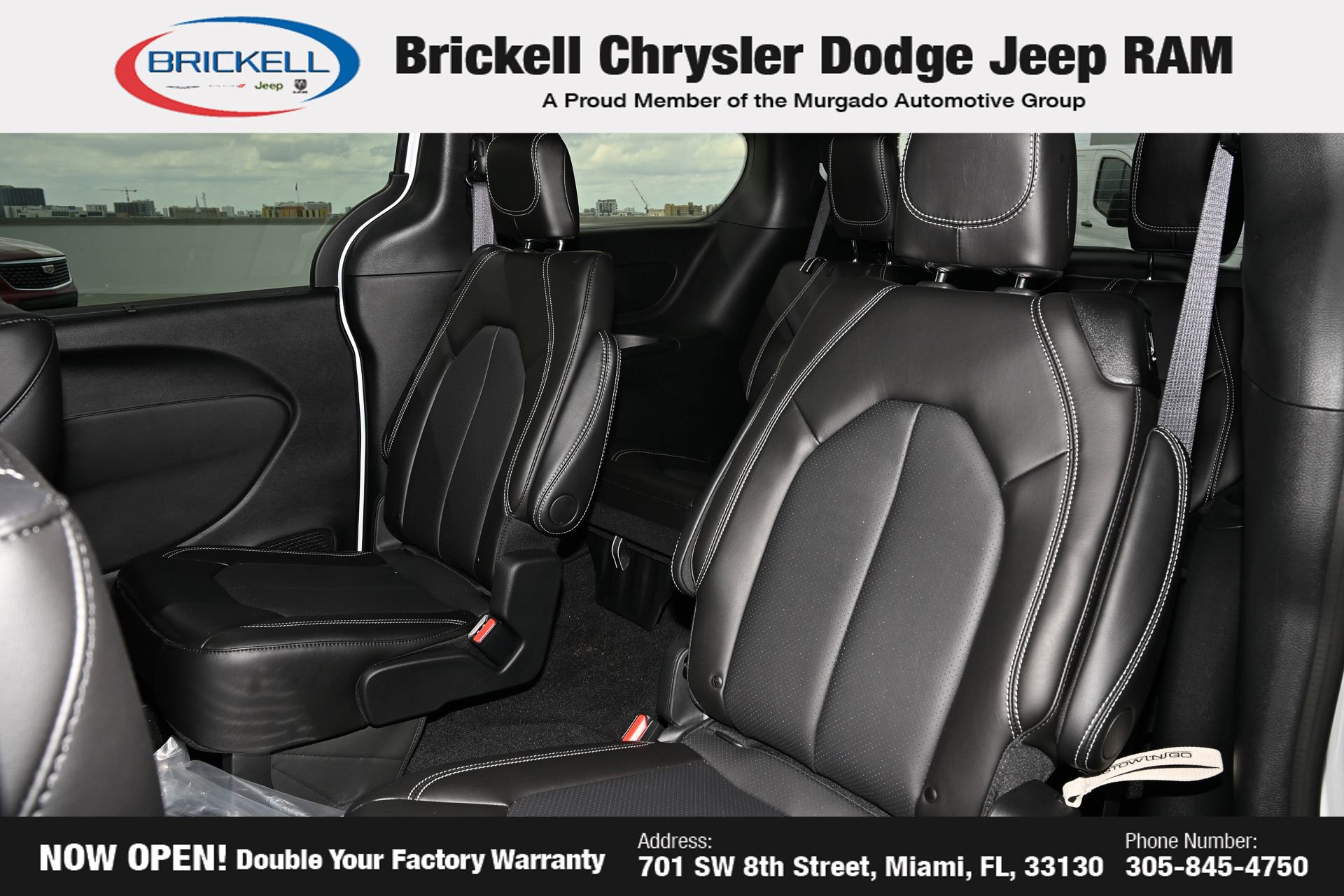 Used 2026 Chrysler Pacifica Select w/ S Appearance Package FWD image 16
