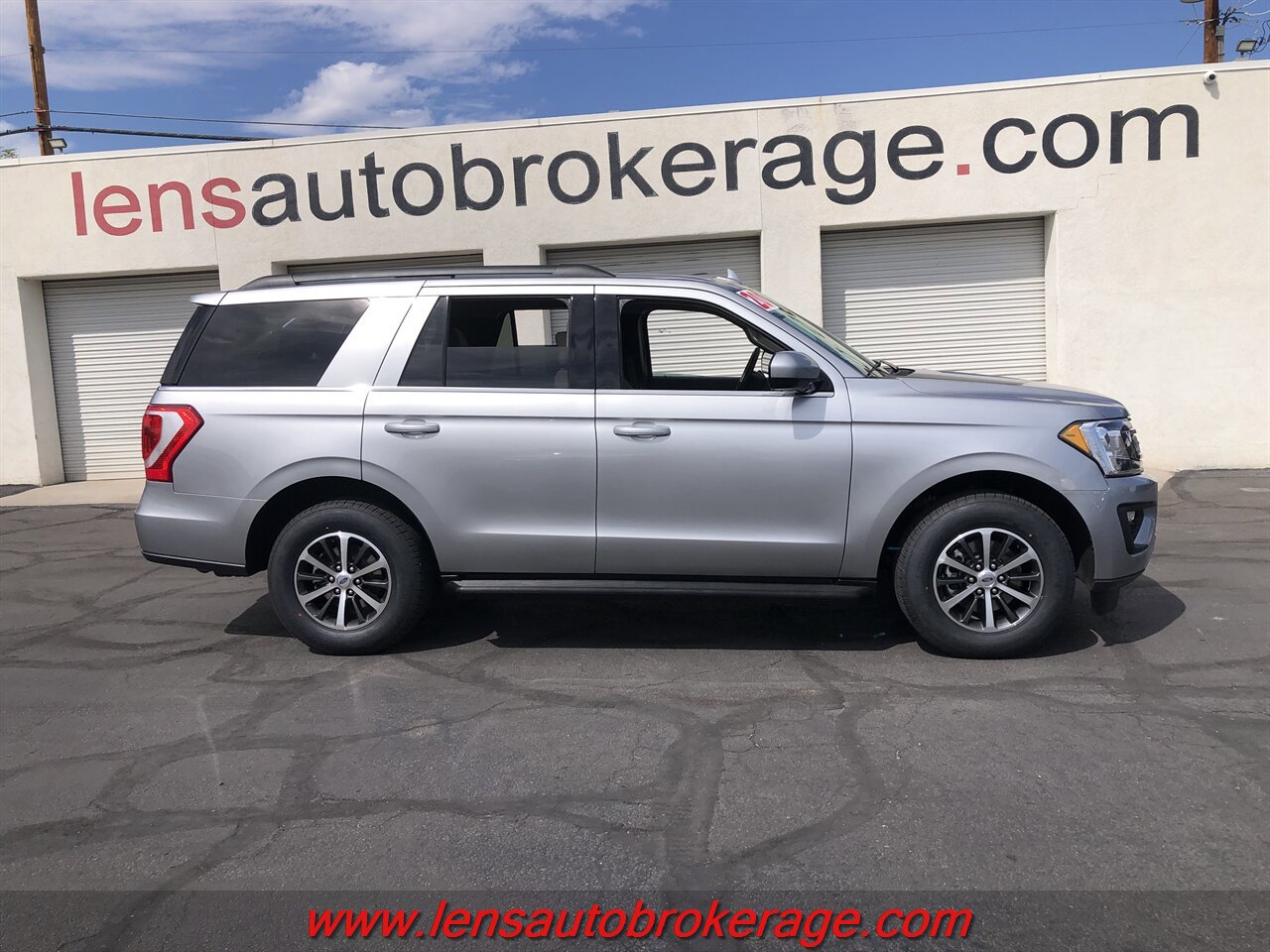 Used 2020 Ford Expedition XLT image 1