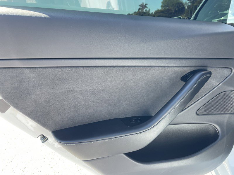 Used 2019 Tesla Model 3 Mid Range image 22