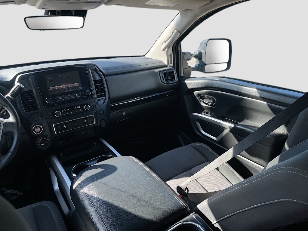 Used 2024 Nissan Titan SV w/ SV Convenience Package AWD/4WD image 22
