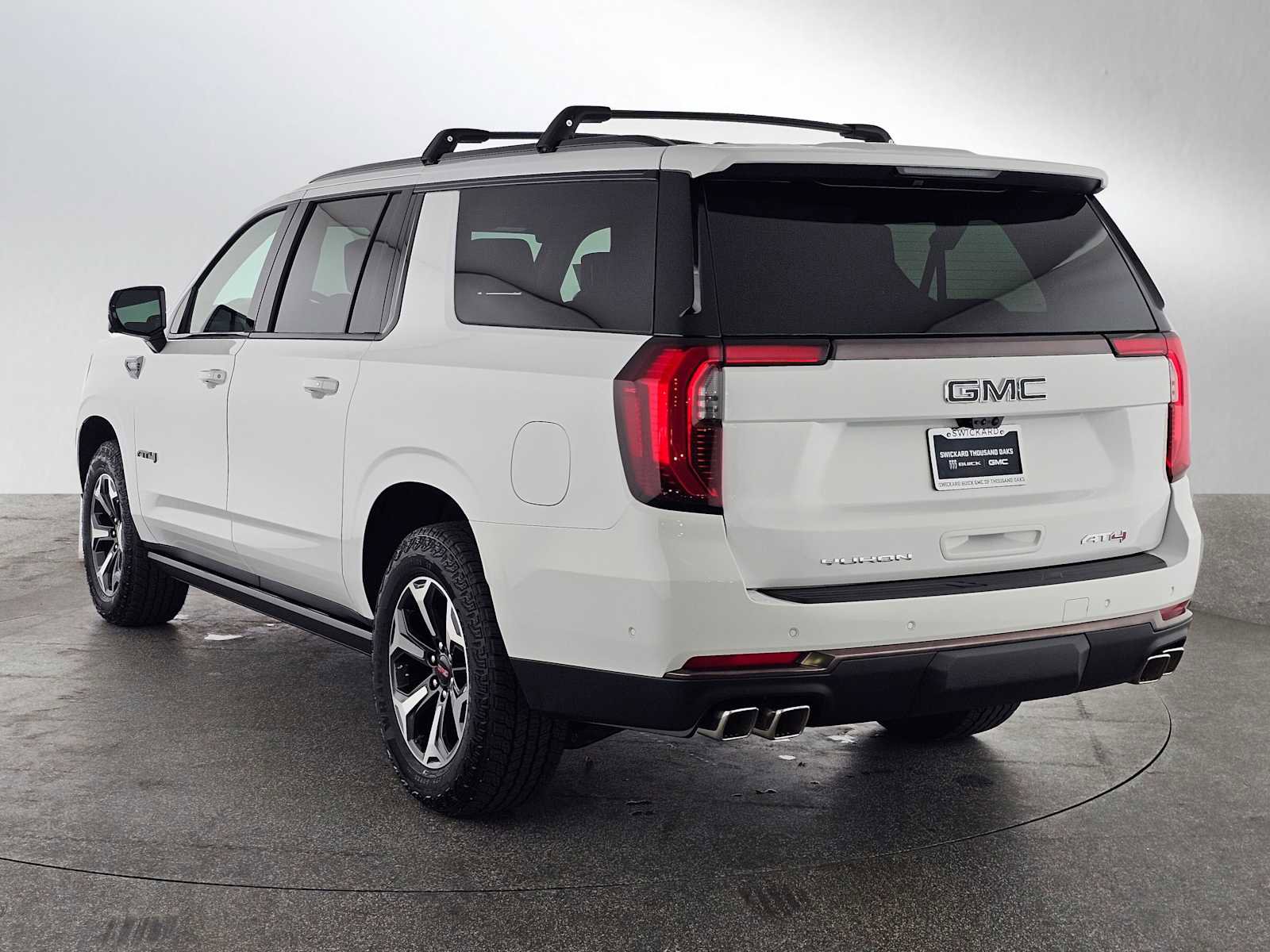 New 2026 GMC Yukon XL AT4 Ultimate AWD/4WD image 5