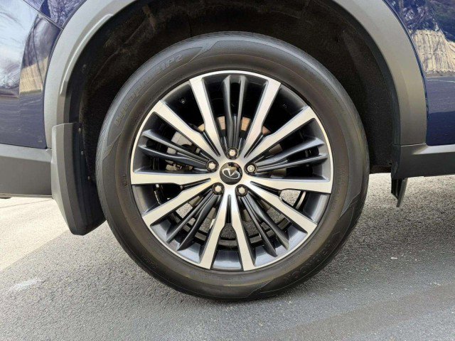 Used 2023 INFINITI QX60 Sensory w/ Vision Package AWD/4WD image 33