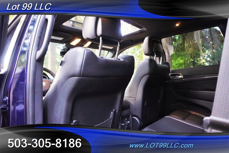 Used 2018 Jeep Grand Cherokee Limited AWD/4WD image 12
