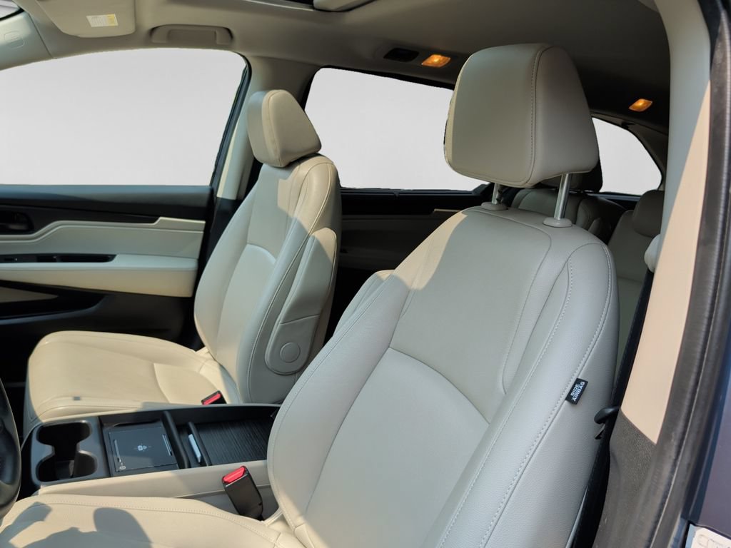 Used 2025 Honda Odyssey EX-L image 17