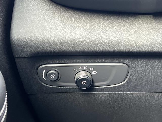 Certified 2023 Buick Envision Essence image 31