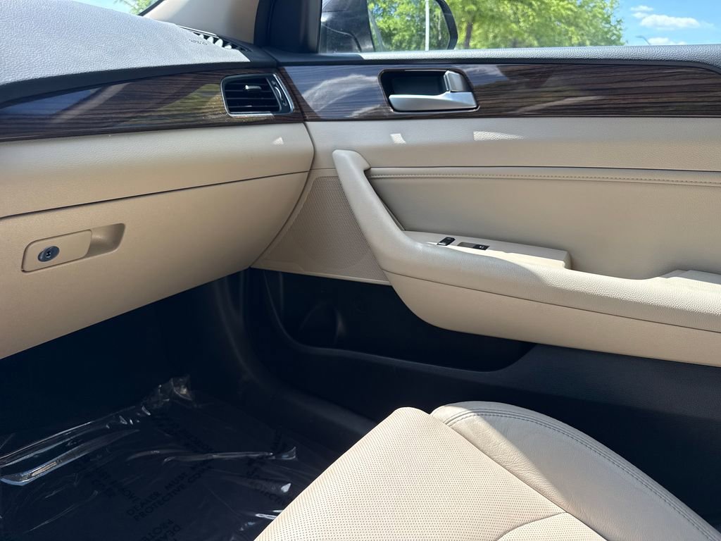 Used 2017 Hyundai Sonata Limited image 17