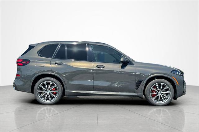 New 2026 BMW X5 xDrive40i w/ M Sport Package AWD/4WD image 6
