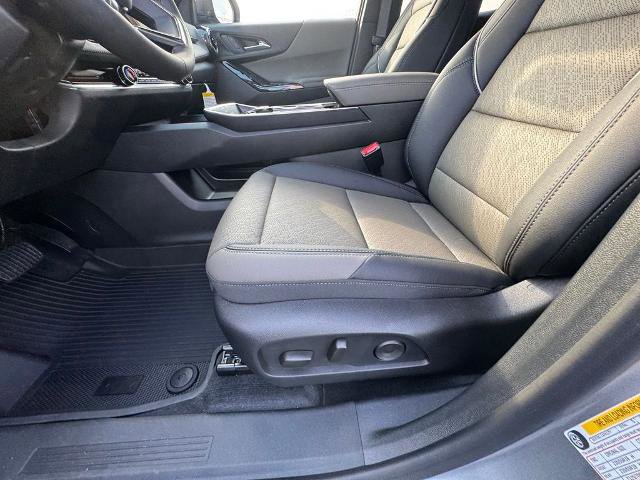 New 2026 Chevrolet Equinox LT w/ Convenience Package II image 18