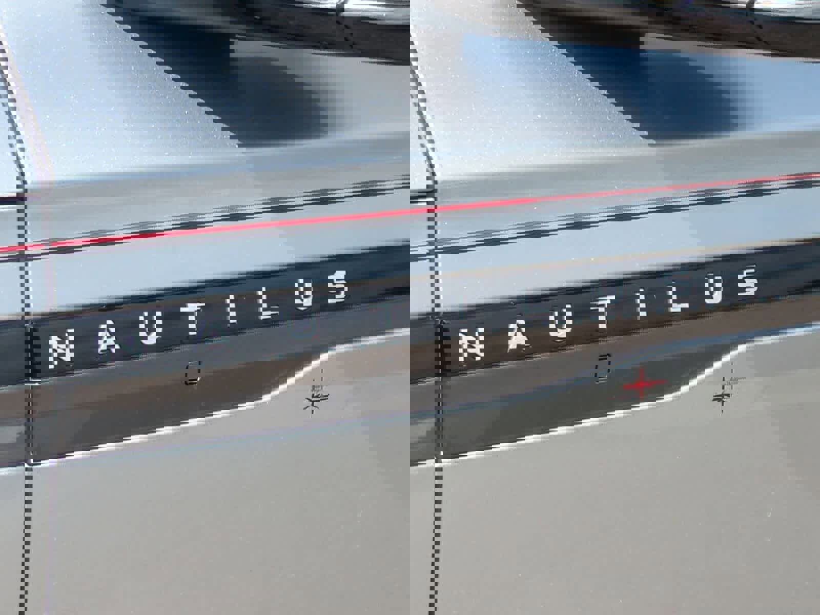 Used 2024 Lincoln Nautilus Reserve w/ Equipment Group 202A image 13