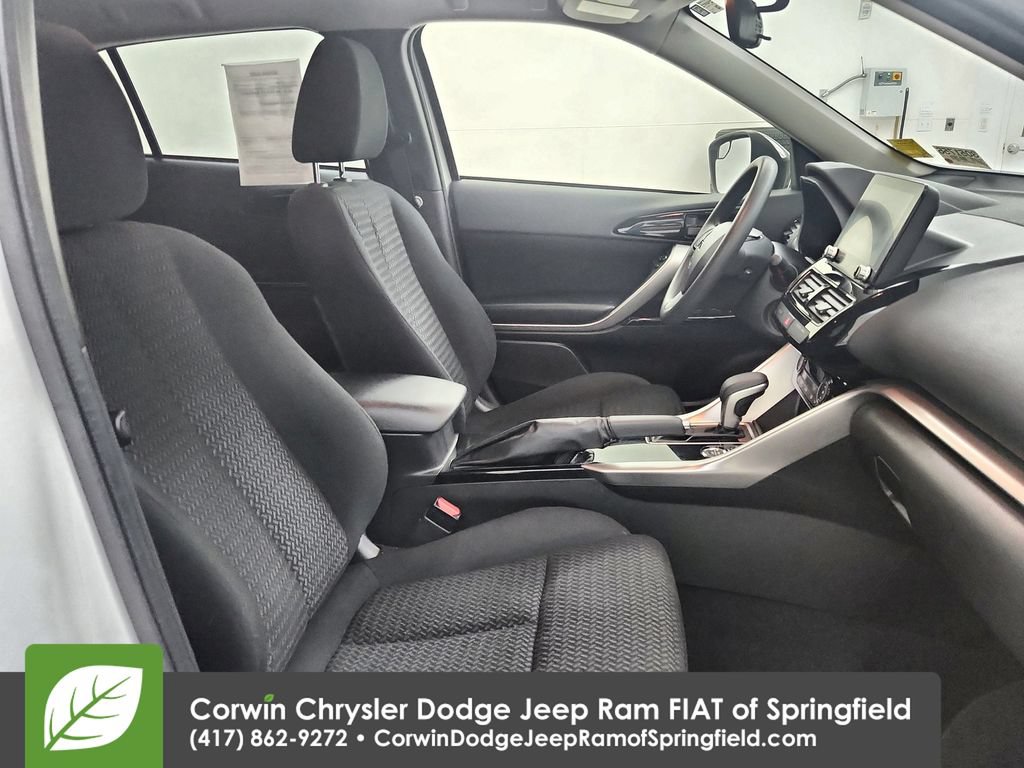 Used 2023 Mitsubishi Eclipse Cross LE AWD/4WD image 30