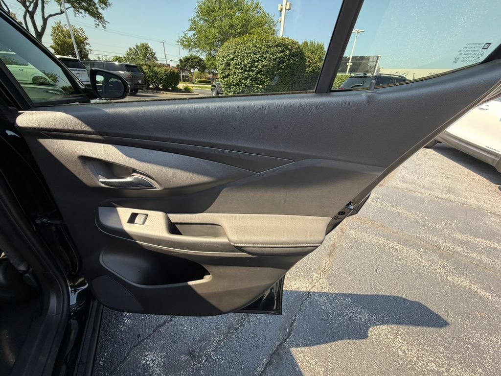 Certified 2024 Buick Envista Avenir FWD image 16