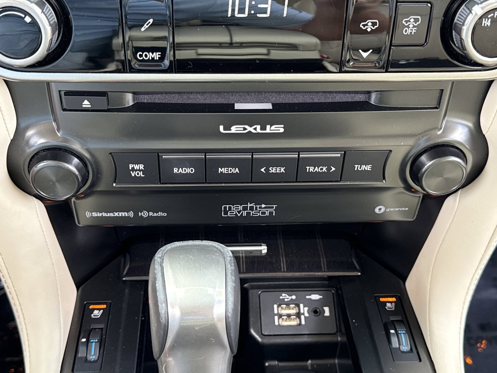 Used 2023 Lexus GX 460 Luxury w/ Sport Design Package AWD/4WD image 25