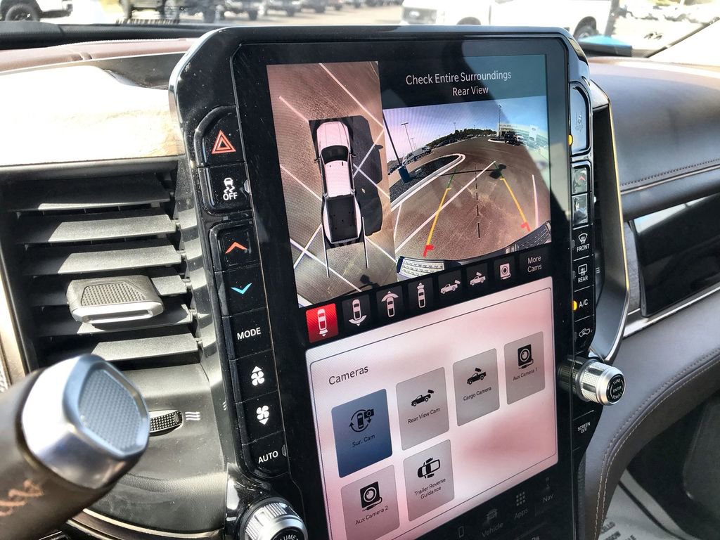 Used 2025 RAM 3500 Longhorn AWD/4WD image 17