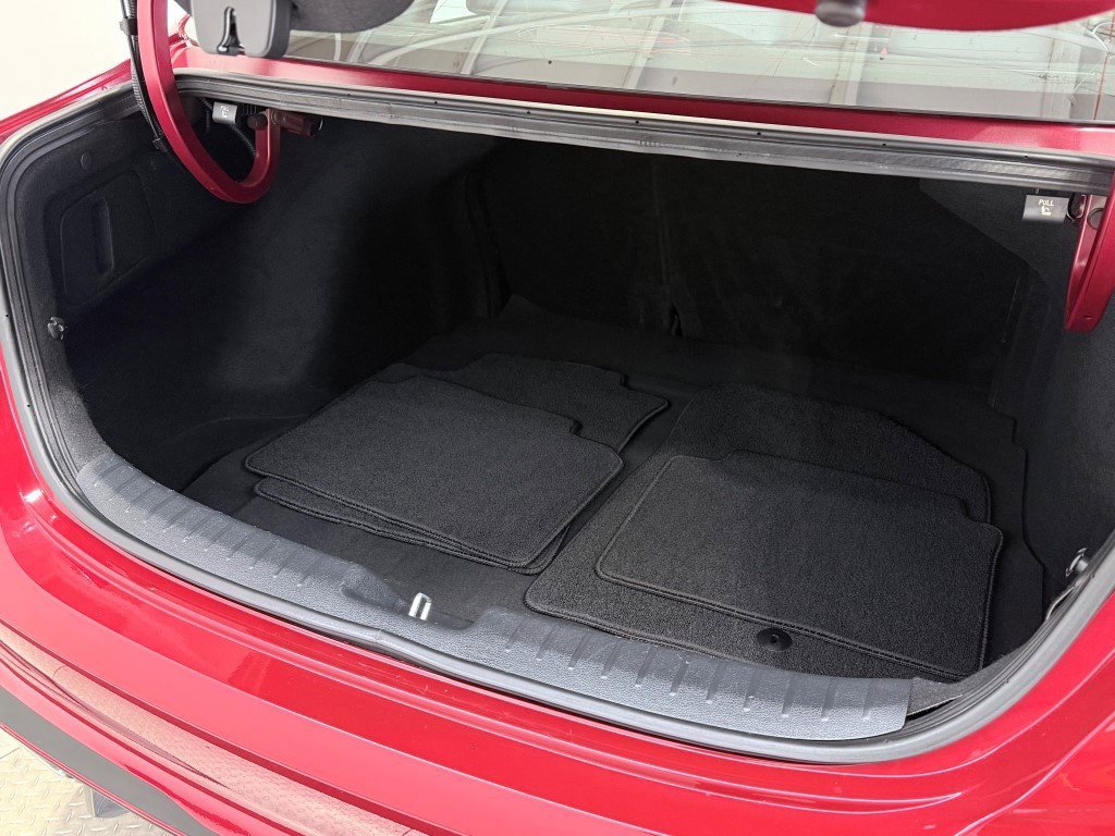 Used 2023 Kia Forte GT image 18