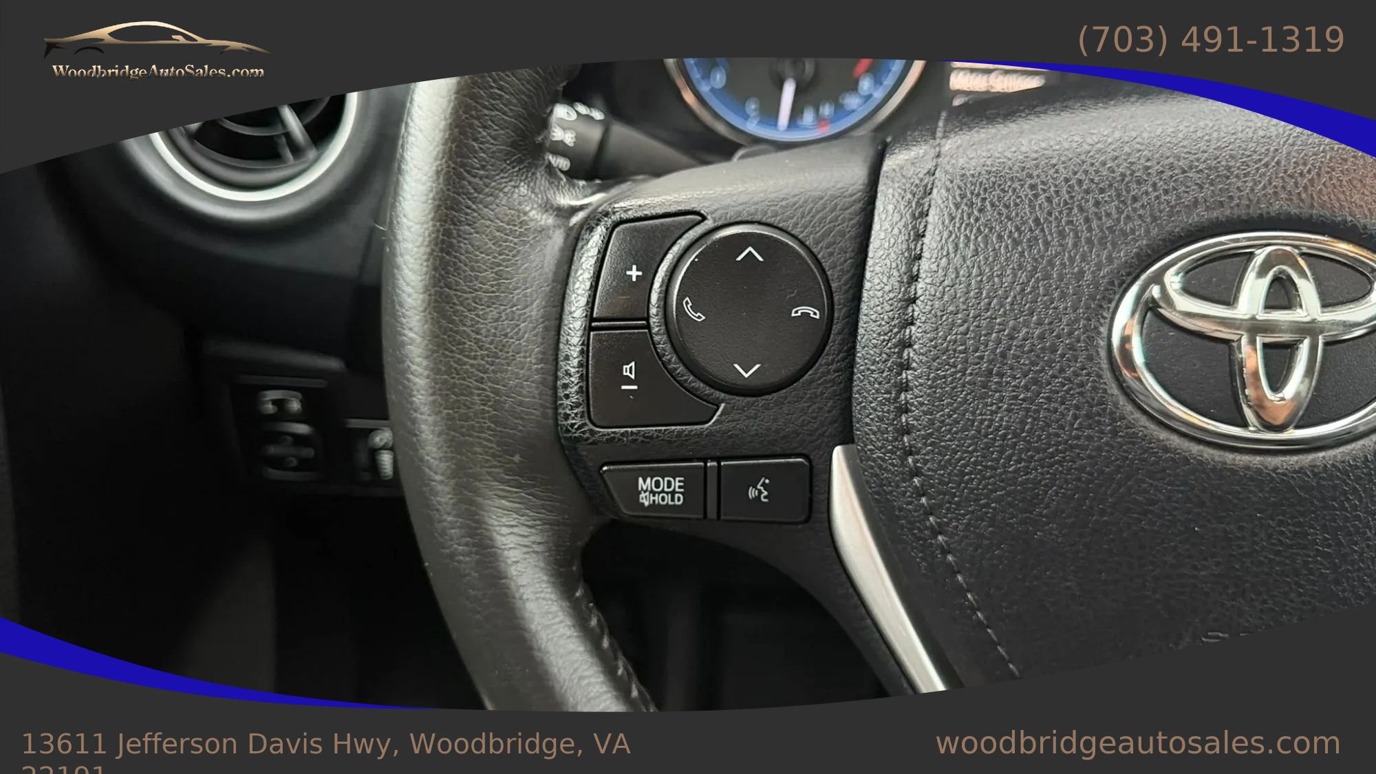 Used 2017 Toyota Corolla SE w/ SE Premium Package FWD image 22