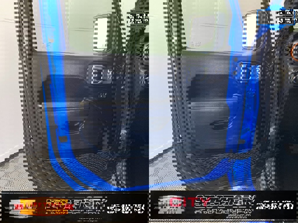 Used 2023 Jeep Gladiator Mojave w/ Trailer Tow Package image 12