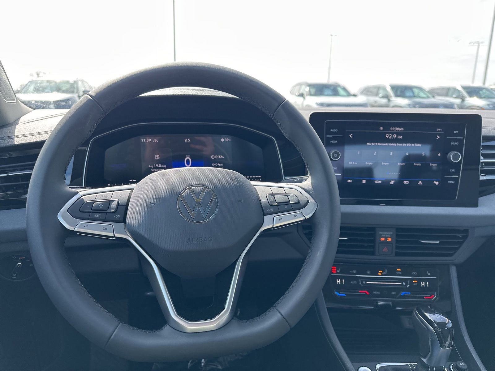 New 2026 Volkswagen Jetta SE image 39