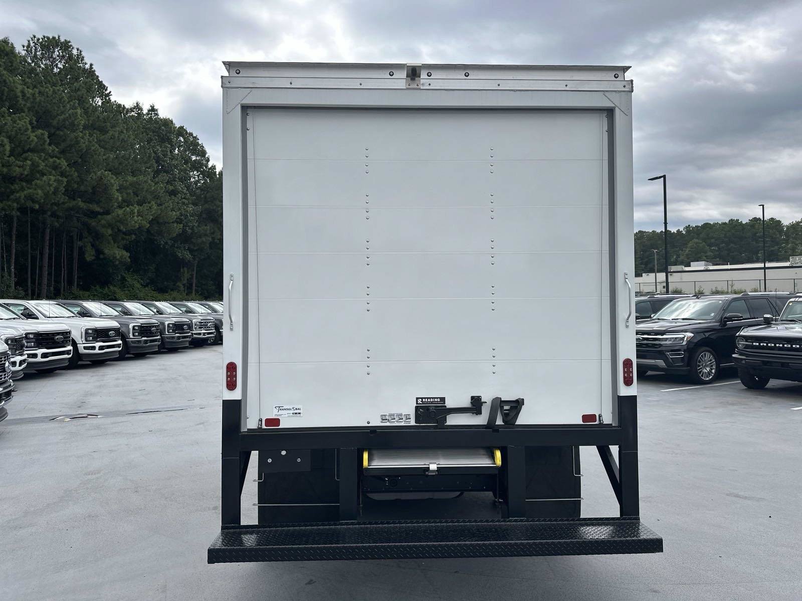 New 2025 Ford E-350 and Econoline 350 Super Duty w/ Power Equipment Group RWD image 6