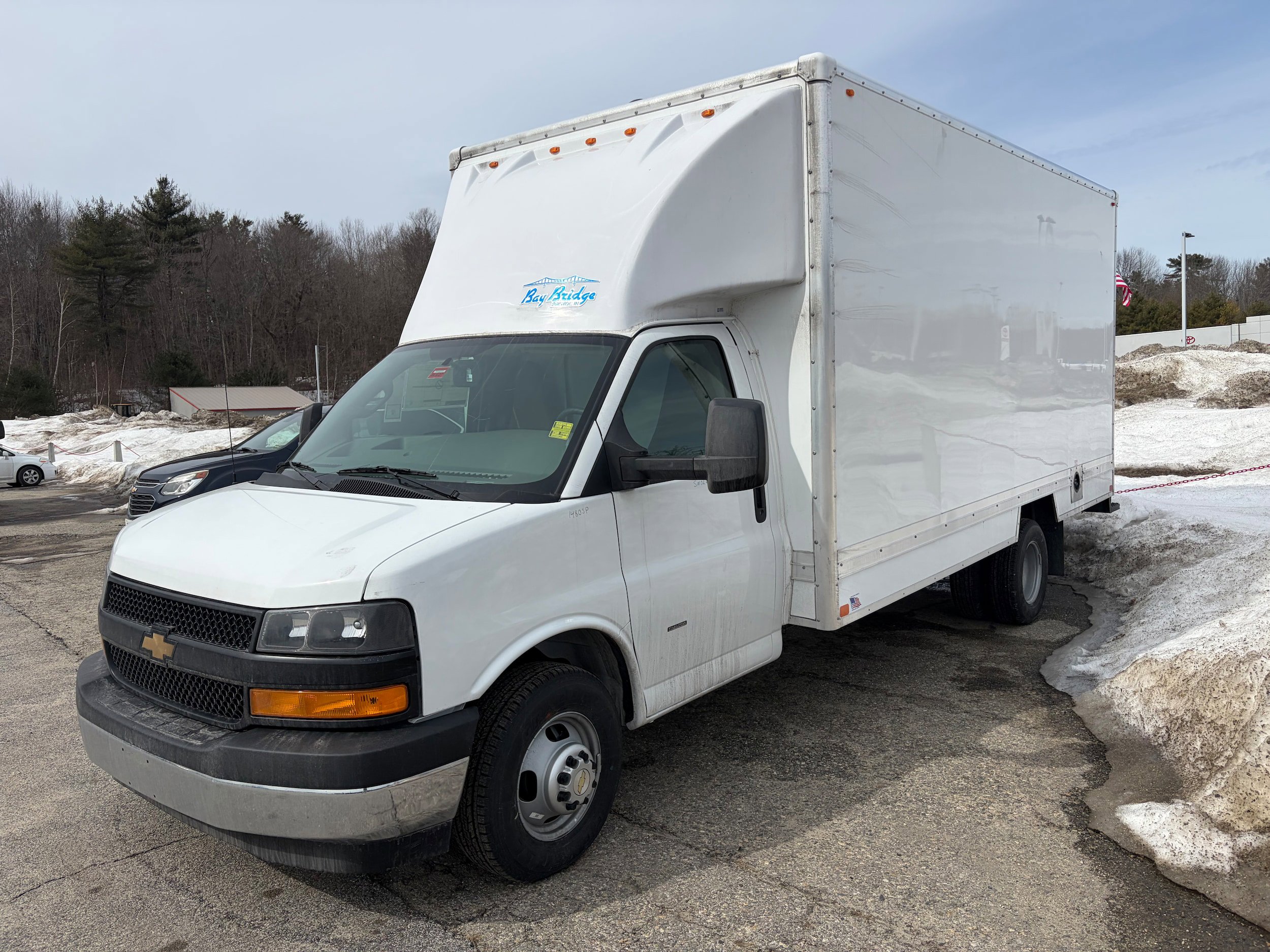 New 2025 Chevrolet Express 3500 w/ Power Convenience Package RWD image 9